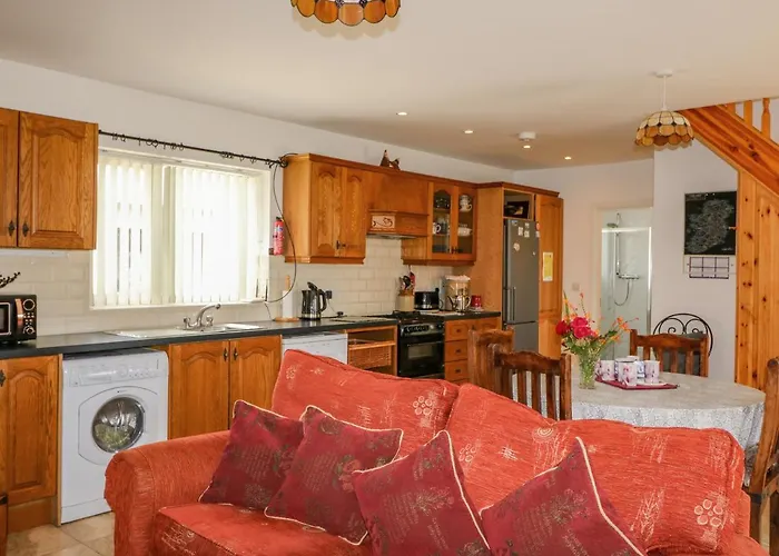 Holiday home Beehive